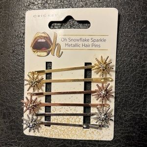 Brand new never been used 6 Snowflake Sparkle Metallic Hair Pins